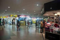 Lucky Plaza (D9), Shop House #301130251